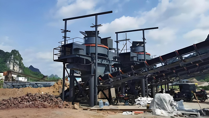 Netherlands Area Using Vsi9526 Impact Sand Making Machine 150t/H Sand Production Line